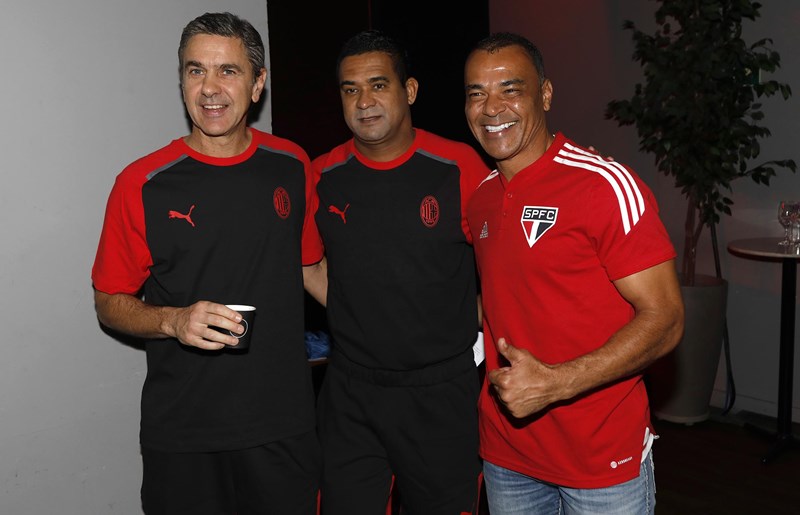 Costacurta, Serginho e Cafu estar&atilde;o no Reencontro de Gigantes – Foto: Rubens Chiri/SPFC/ND