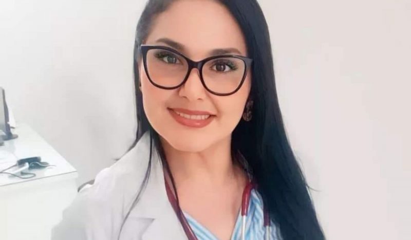 S&ocirc;nia Valadares atuava como m&eacute;dica de Ascurra h&aacute; mais de um ano – Foto: Redes sociais/Reprodu&ccedil;&atilde;o/ND