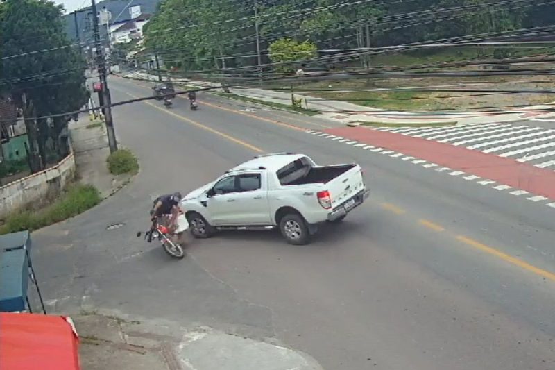 Acidente gravíssimo feriu motociclista 