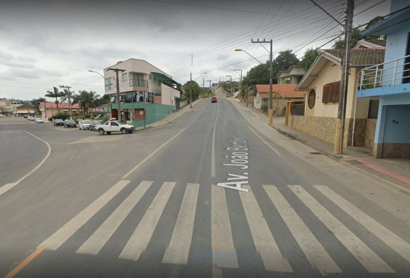 Mulher buscou abrigo em uma padaria após ser perseguida pelo ex em Taió