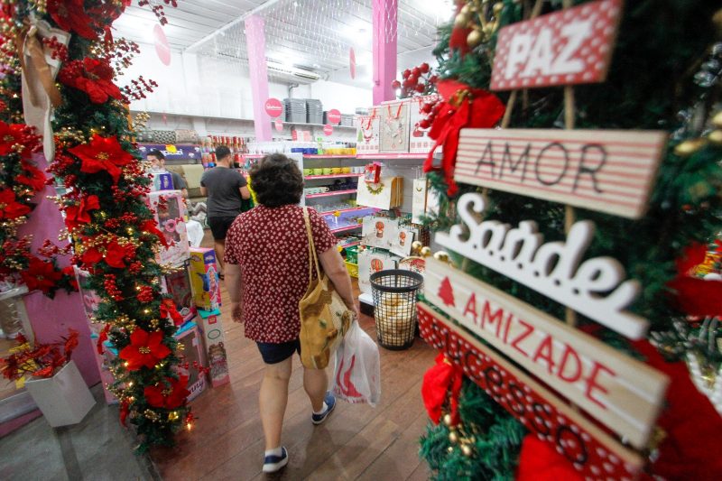 Comércio local tem expectativa do melhor Natal dos últimos anos