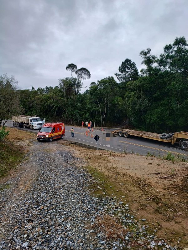 The accident occurred on Tuesday (6) during the reconstruction of the SK-350 bridge;  the employee was 22 years old 