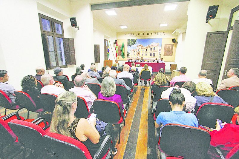 Evento da academia antecipa assembleia do Conselho Mundial das Casas dos Açores, nesta sexta (1º) e sábado (2) na Capital