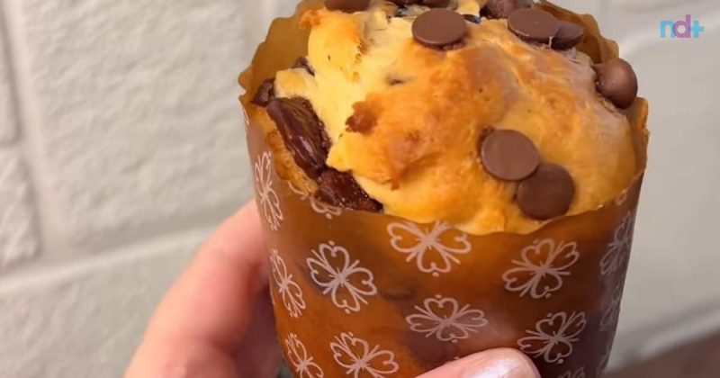 Imagem mostra como fica o mine chocotone caseiro recém assado