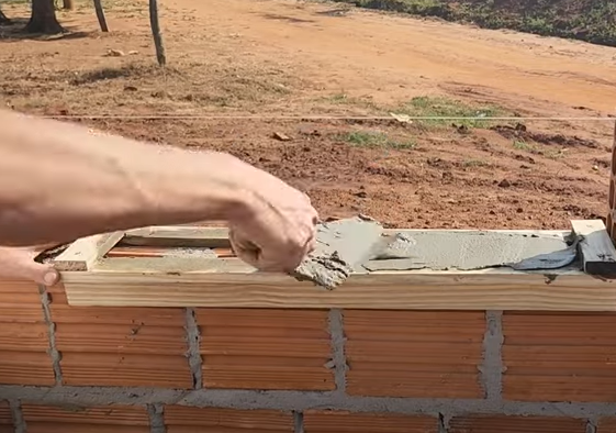 Dica para subir muro feita por pedreiro