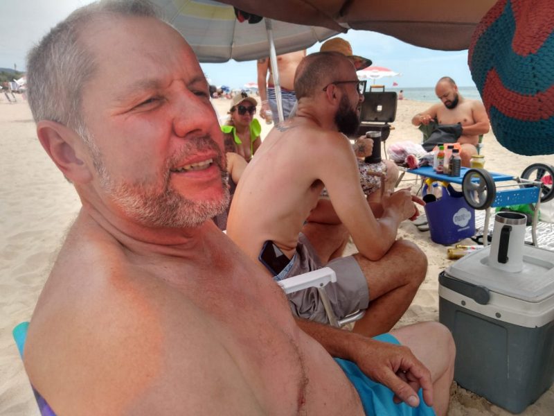 Erasmo ressalta a beleza sem compara&ccedil;&atilde;o das praias do pa&iacute;s – Foto: Nicolas Hor&aacute;cio/ND