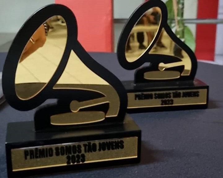 Troféu foi inspirado nos gramofones entregues pela premiação musical americana Grammy