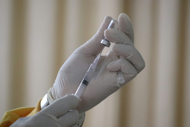 Ampliação da vacinação contra a dengue em Santa Catarina contempla 14 cidades da região 