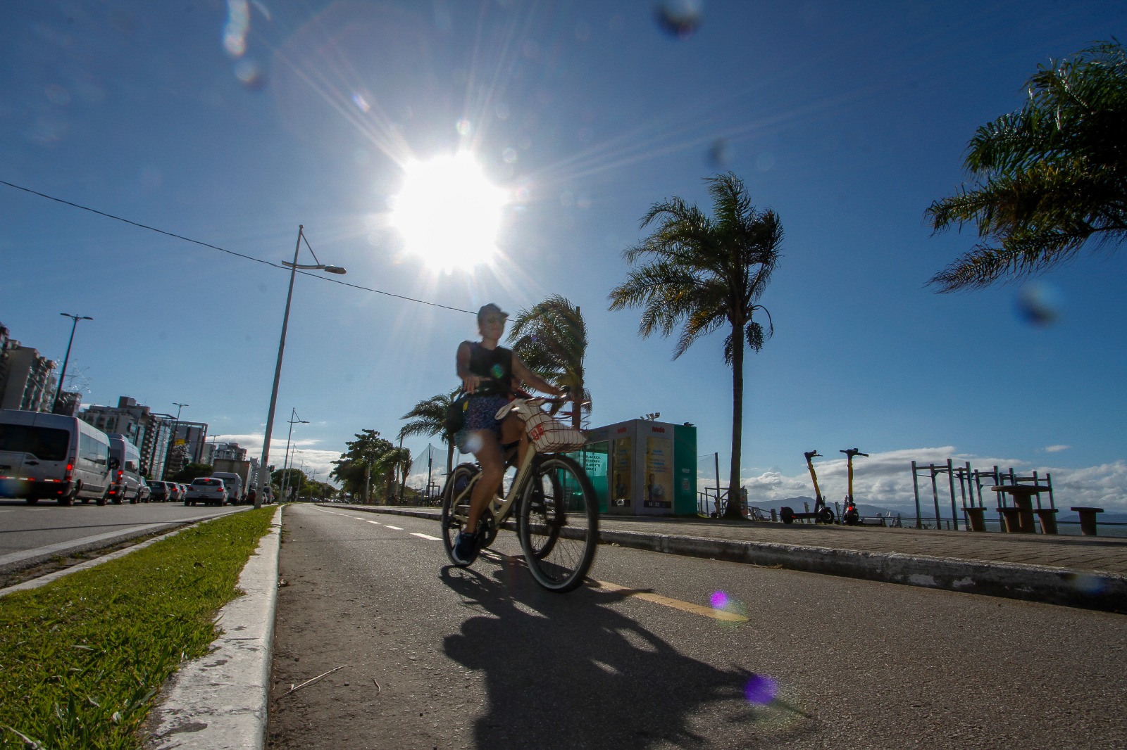 Tempo para março apresenta temperaturas acima da média e chuvas irregulares