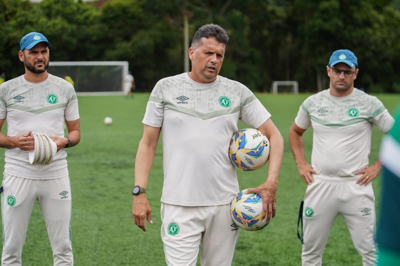 Chapecoense tem desafio pela frente