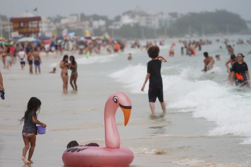 Canasvieiras em Florianópolis apresenta alimentação mais barata