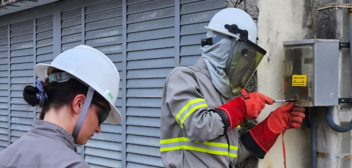 Celesc instala 100 medidores inteligentes no primeiro dia de opera&ccedil;&atilde;o em Florian&oacute;polis – Foto: Celesc/ND