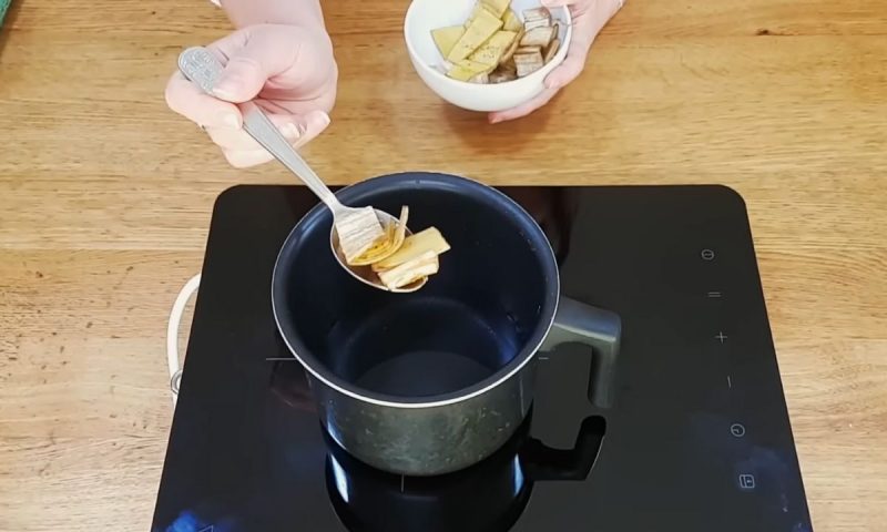 Chá de casca de banana leva ingredientes fáceis e se ter em casa