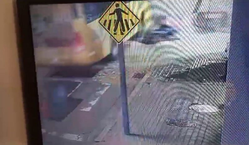 Acidente ocorreu por volta das 20h, na Vidal Ramos, Centro de Florian&oacute;polis – Foto: Reprodu&ccedil;&atilde;o/ND