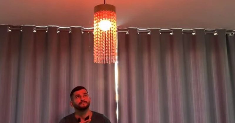 Carlos Machado utiliza poucos produtos para criar essa fant&aacute;stica lumin&aacute;ria – Foto: Reprodu&ccedil;&atilde;o/YouTube/ND