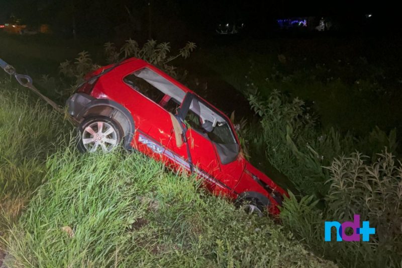 Carro rodou na pista da BR-101