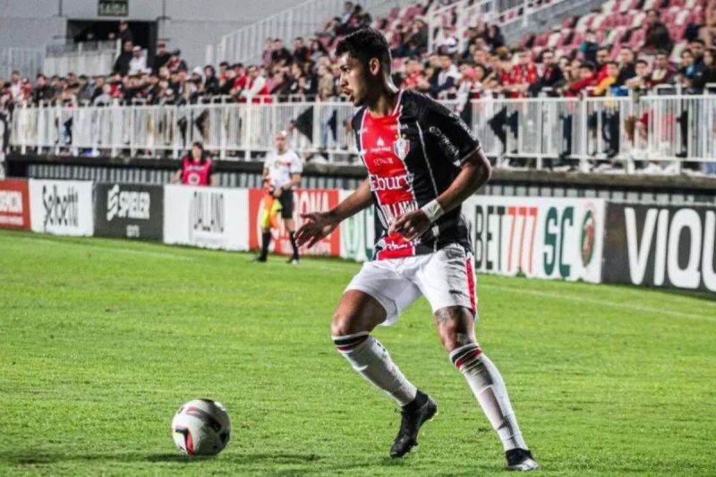 Atacante chegou ao JEC durante a Copa Santa Catarina