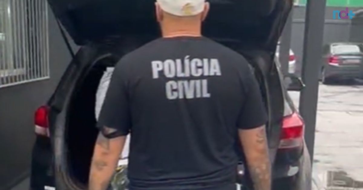 Imagem de um policial da Polícia Civil trabalhando no combate de pichação