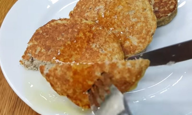 A mistura substitui bem o p&atilde;o e fica uma del&iacute;cia com mel ou outros acompanhamentos – Foto: Reprodu&ccedil;&atilde;o