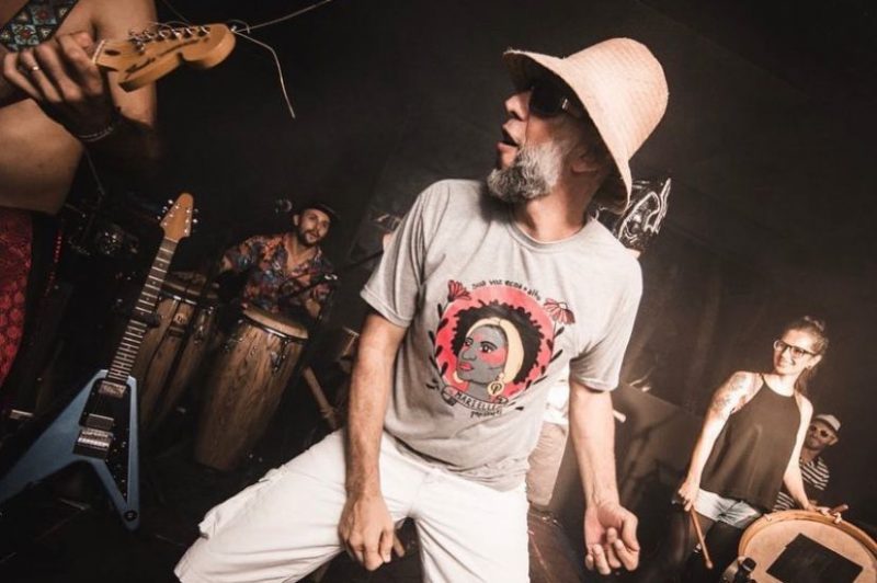 Banda Lama&ccedil;au, de Florian&oacute;polis, far&aacute; o Tributo a Chico Science, nesta quarta (3), no Bar de Ra&iacute;z, na Lagoa da Concei&ccedil;&atilde;o – Foto: Divulga&ccedil;&atilde;o