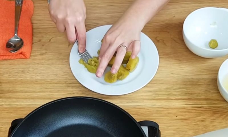 Pão especial low carb substitui o comum, feito com farinha, e é super-saudável