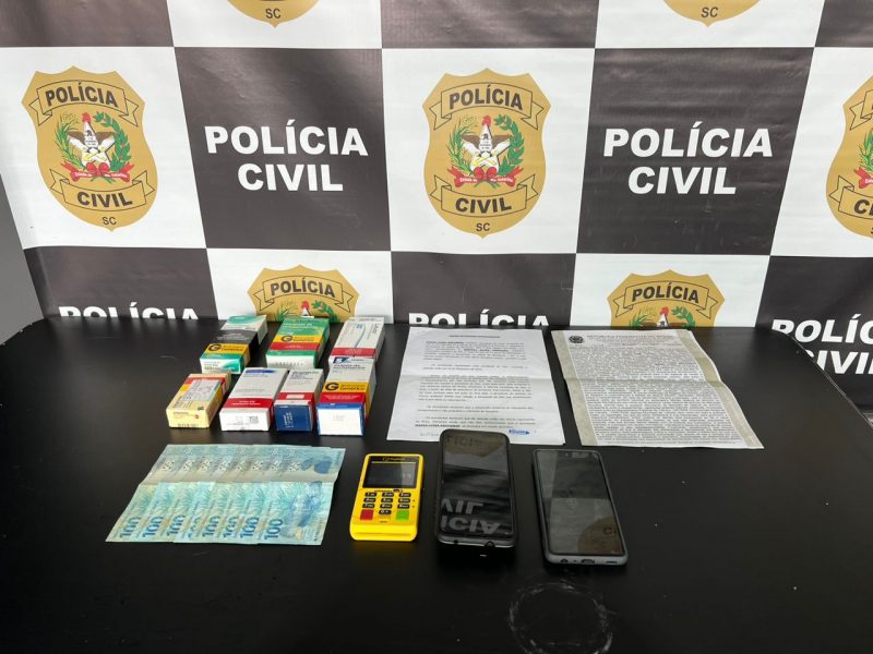 Mulher dopava as vítimas antes de roubo em Blumenau