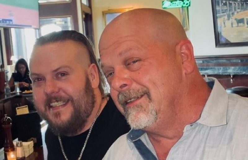 Rick Harrison lamentou a morte do filho Adam, de 39 anos em uma rede social