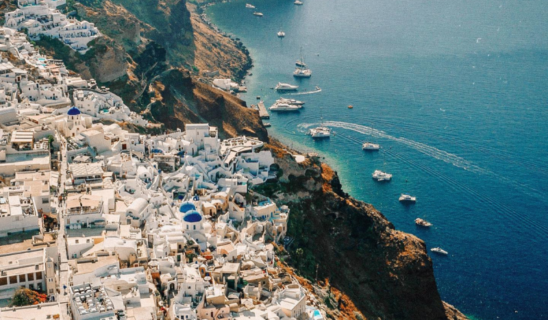 Registro feito pelo fot&oacute;grafo em viagem &agrave; Gr&eacute;cia – Foto: Reprodu&ccedil;&atilde;o/Instagram @mhternes/ND