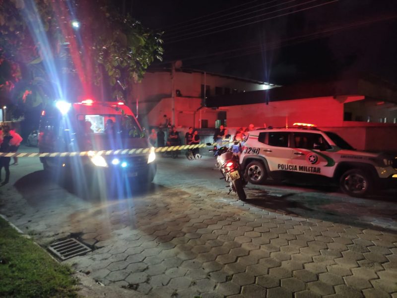 Grupo teria invadido kitnet e espancado homem at&eacute; a morte – Foto: Pol&iacute;cia Militar/Reprodu&ccedil;&atilde;o/ND