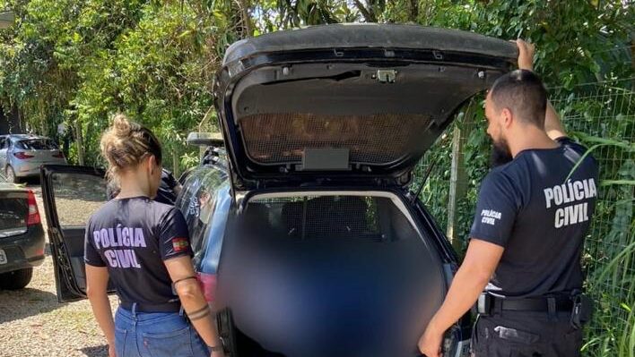 Suspeito se entregou à Justiça