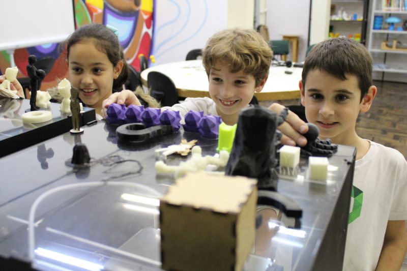 Tecnologia Aplicada: educação transformadora no Colégio Satc