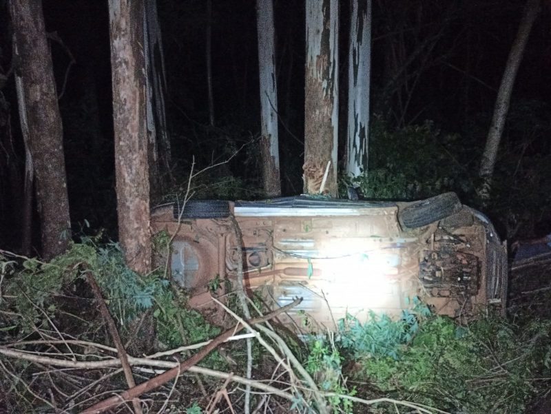 Acidente pode ter sido causado por uma ultrapassagem malsucedida – Foto: PMRv/Divulga&ccedil;&atilde;o/ND