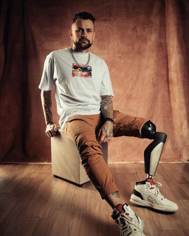 Vinicius &eacute; atleta e teve a dificil decis&atilde;o em escolher ir para o BBB 24 ou continuar lutando pela carreira de esportista. – Foto: Redes Sociais/Divulga&ccedil;&atilde;o/ND