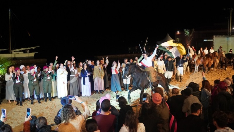 Em mar&ccedil;o de 2024, o espet&aacute;culo &eacute;pico &ldquo;A Tomada de Laguna&rdquo; volta a ser apresentado ao ar livre no Centro Hist&oacute;rico de Laguna – Foto: Prefeitura de Laguna/Divulga&ccedil;&atilde;o