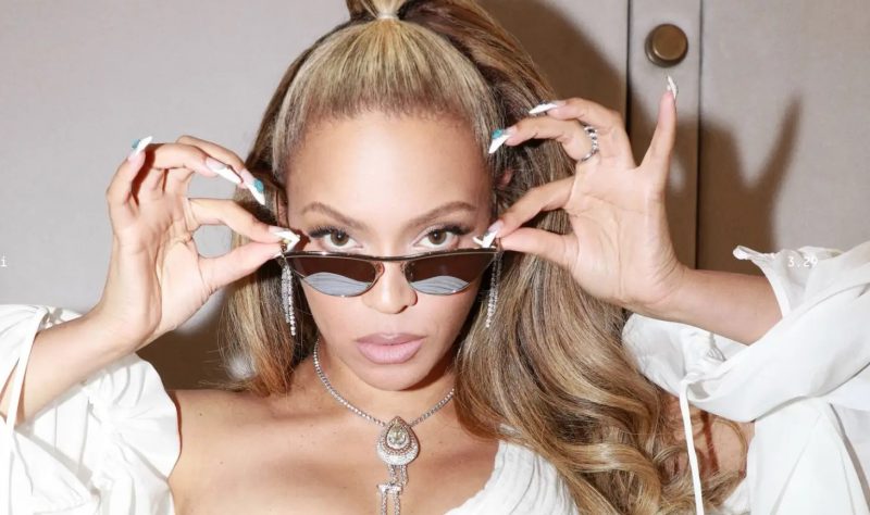 Beyoncé revelou que tem psoríase, uma condição crônica porém comum 