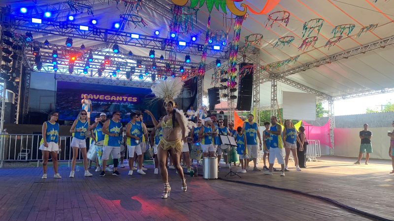 Apresentação no NavegaFolia, o Carnaval de Navegantes em 2024
