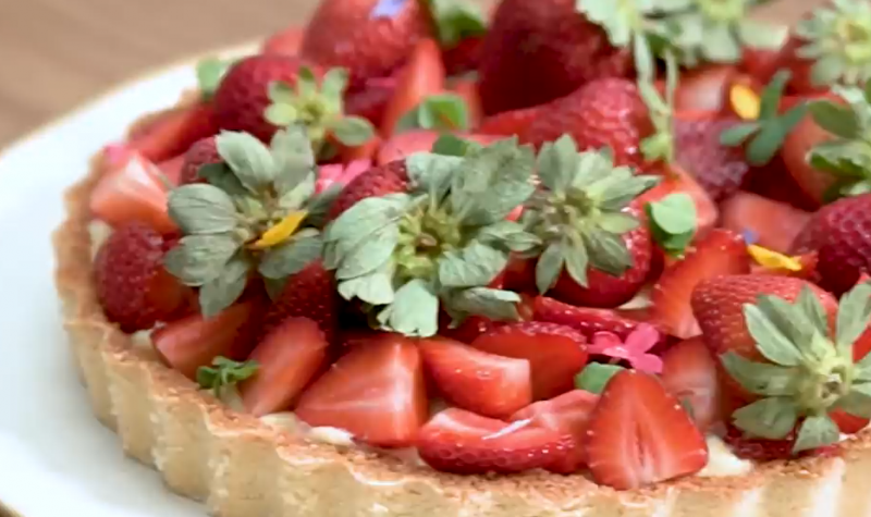 Torta de morango sem açúcar é a dica da vez para receitas low carb - Foto: Mohamad Hindi/Reprodução/ND