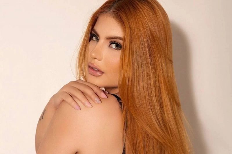 Dona da vagina mais bonita do Brasil vai fazer reconstrução de hímen