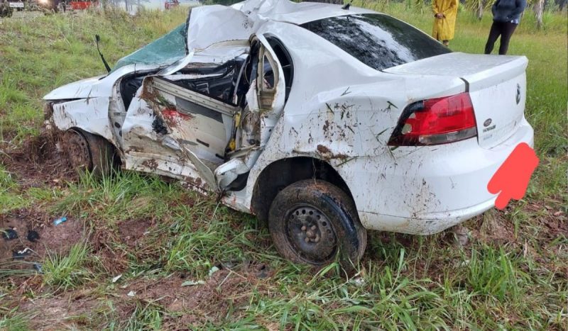 homem dirigia o veículo