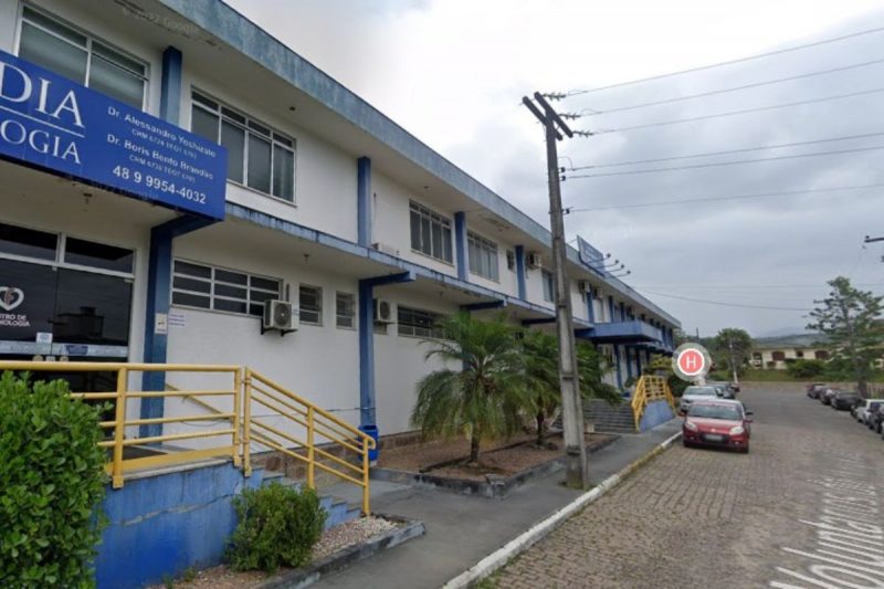 Fachada do Hospital Nossa Senhora da Conceição de Urussanga, instituição em que teria acontecido a demora no atendimento do paciente