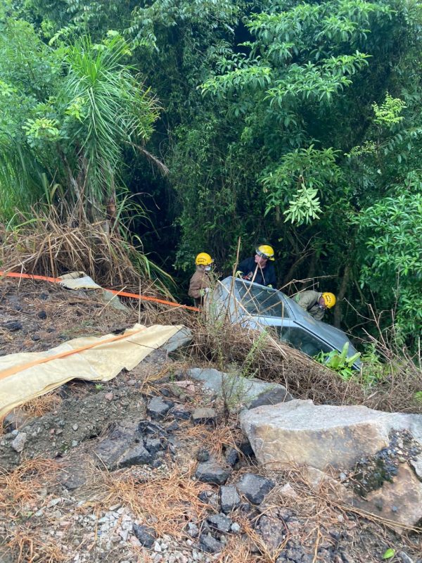 Ele teve ferimentos leves, segundo os bombeiros – Foto: Divulga&ccedil;&atilde;o/Reprodu&ccedil;&atilde;o/ND