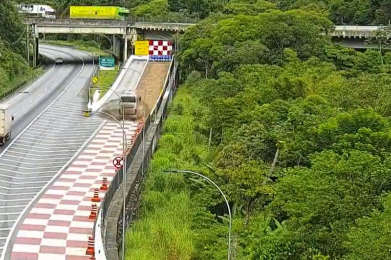 Ônibus transportava 45 passageiros 