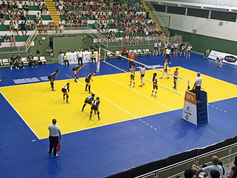 A próxima partida acontece no sábado, dia 10