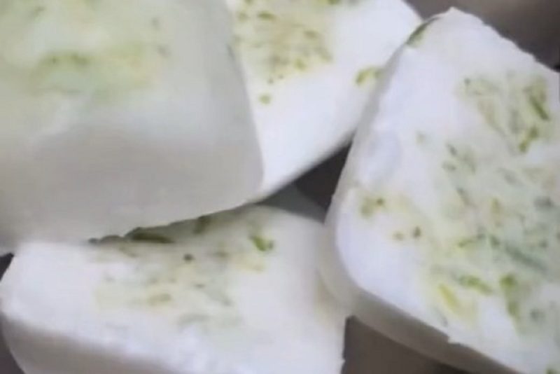 Sorvete de limão saudável, delicioso e zero açúcar é a opção para se refrescar nesse verão