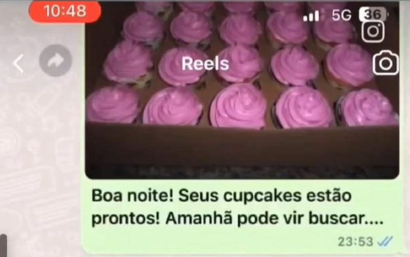 Dona de um estabelecimento se confunde e anuncia sexo do bebê para a mãe antes do chá de revelação