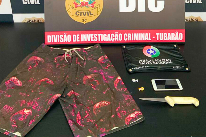 Objetos apreendidos dos presos pela polícia de Tubarão.