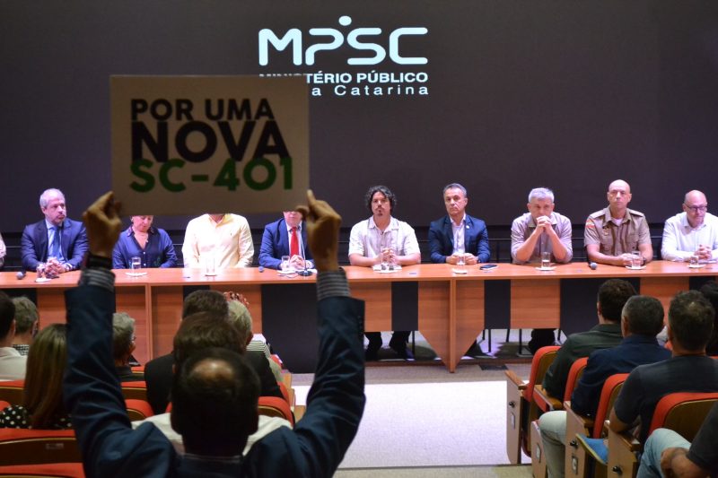 Problemas na SC-401 geraram audi&ecirc;ncia p&uacute;blica, em Florian&oacute;polis – Foto: LEO MUNHOZ/ND