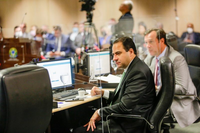 Presidente e vice nacional da OAB, Beto Simonetti, e Rafael Horn - Foto: Divulgação/ND
