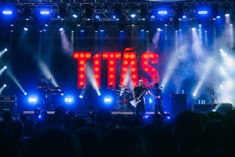 A banda Tit&atilde;s animou o primeiro dia de Sommer Festival – Foto: Divulga&ccedil;&atilde;o/Reprodu&ccedil;&atilde;o/ND