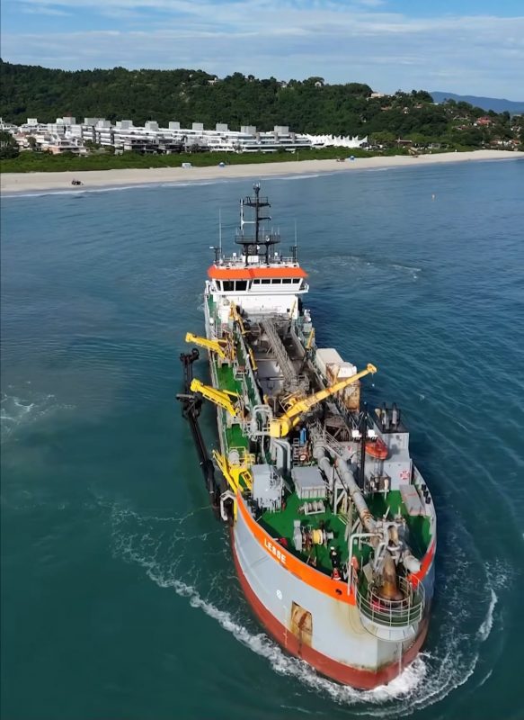 O alargamento da praia de Jurer&ecirc; ser&aacute; o maior j&aacute; feito na cidade – Foto: Reprodu&ccedil;&atilde;o/Topazio Neto/ND